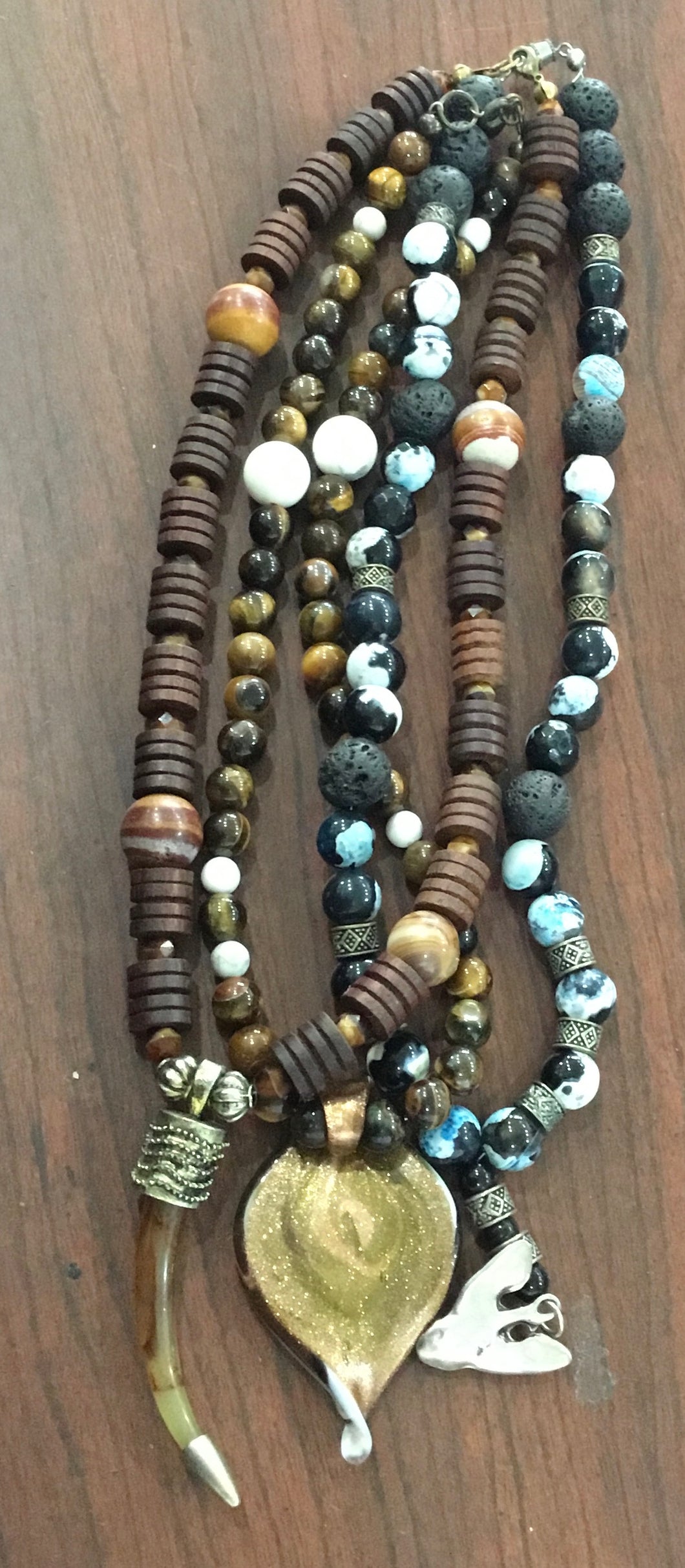 Necklaces w/pendant