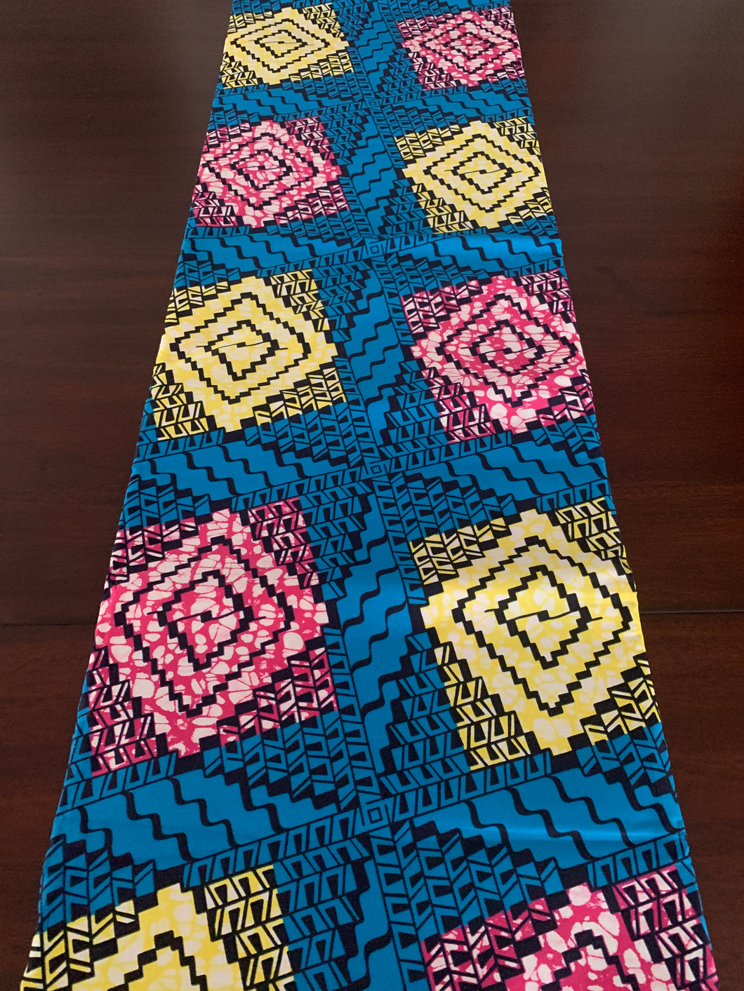 Square patterned fabric