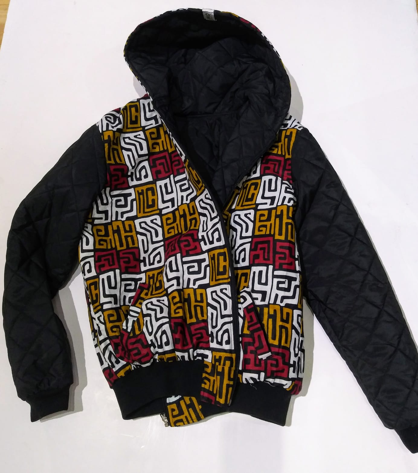 ISIKOWEAR Zip Up Hoodie Exotique