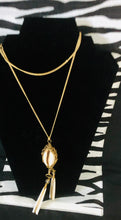 Load image into Gallery viewer, Brass chain &amp; cowrie shell
