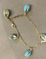 Golden green cowrie