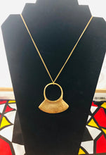 Load image into Gallery viewer, Brass fan Necklace
